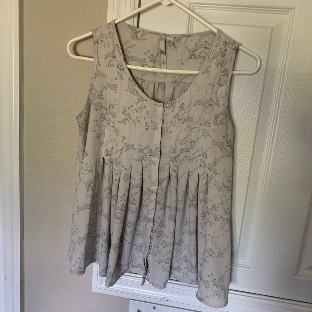 LC Lauren Conrad sleeveless fox print blouse XS